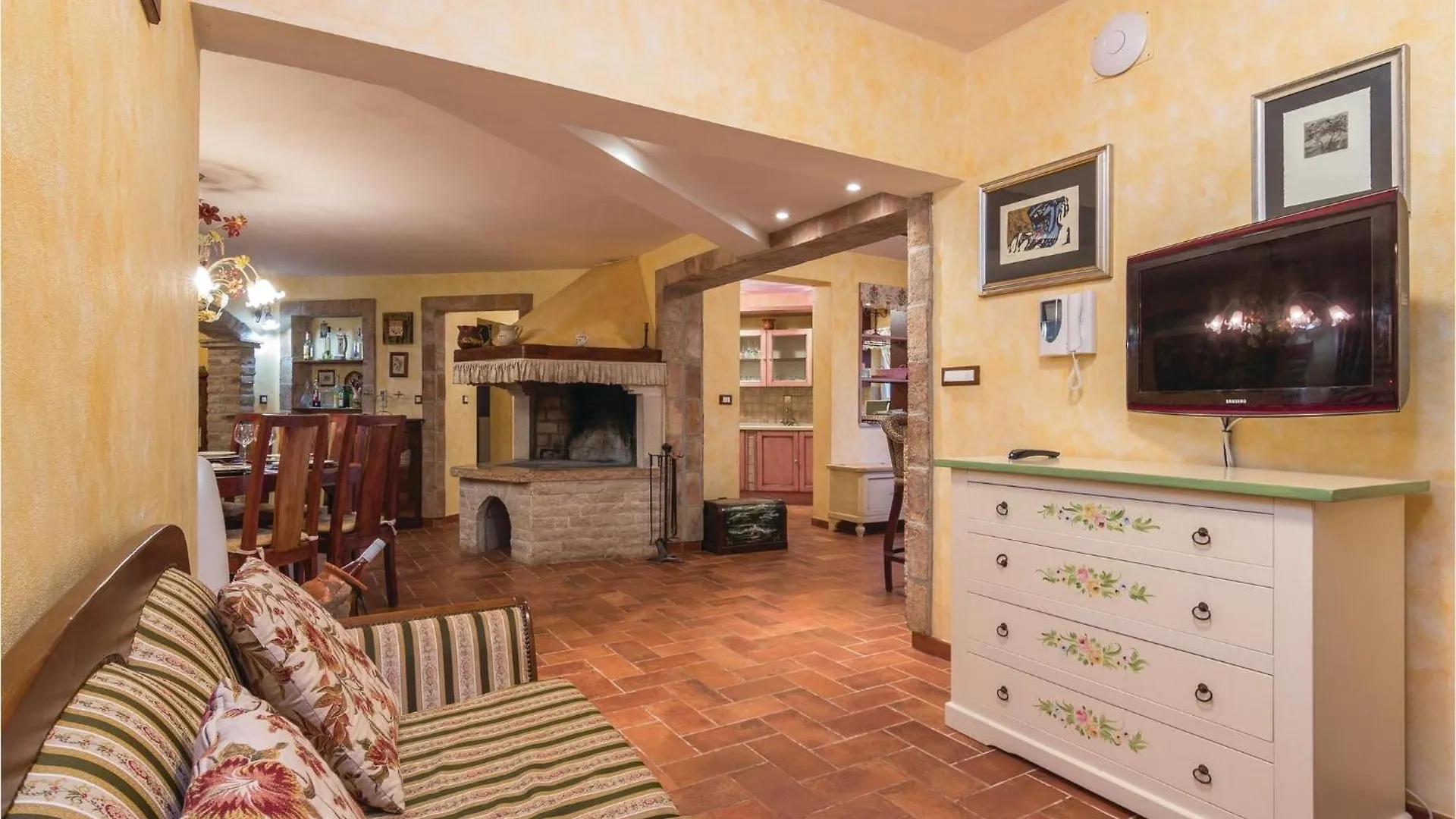 Nice Home In Nova Vas With Heated Swimming Pool